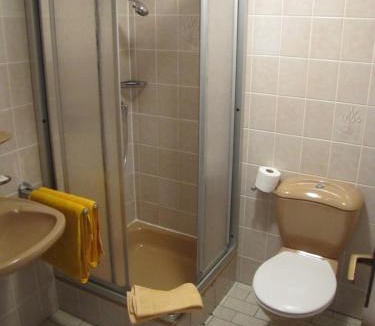 Speicher Hotel | "Unter den Kastanien"