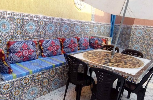 Tnine Aglou House | Unusual accommodation facing the sea
