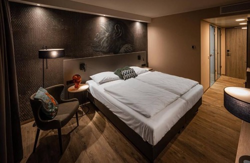 Korntal-Munchigan Hotel | Unwind in a Modern Room Great for Weekend Stay Near Zoo Wilhelma - 6.1 miles