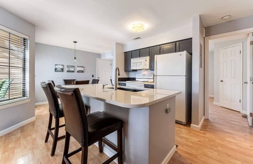 Gunbarrel Apartment | Updated 1 BDR with loft in Gunbarrel