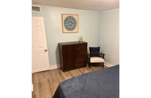 Livonia House | Updated 2 Bed Ranch style Home in Livonia