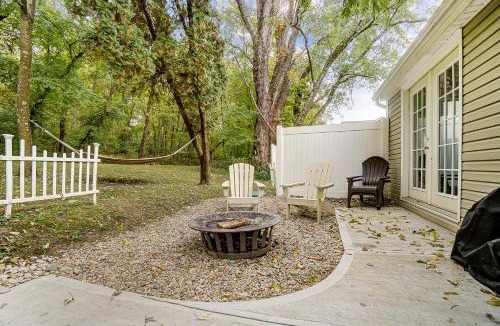 Loveland House | Updated 3bd Cottage on Bike Trail w/River access!