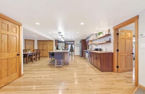 Gilford House | Updated 4BR, Game Room/Bar, Private, Near Gunstock