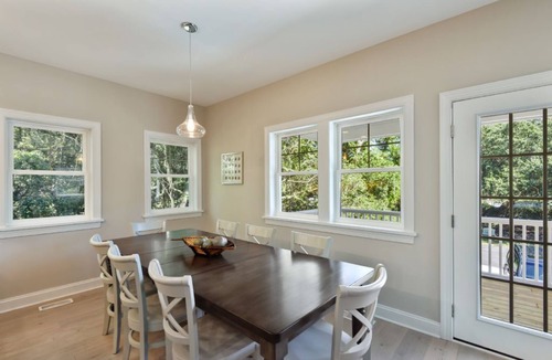 Monteray Shores House | Updated and Modern Corolla Beach Retreat!
