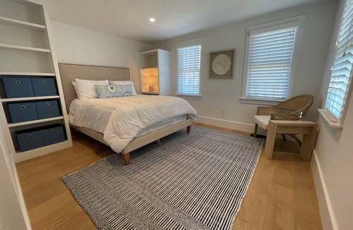 Nantucket House | Updated beach home: new pool/hot tub, close to beach, walking trails & bikepath