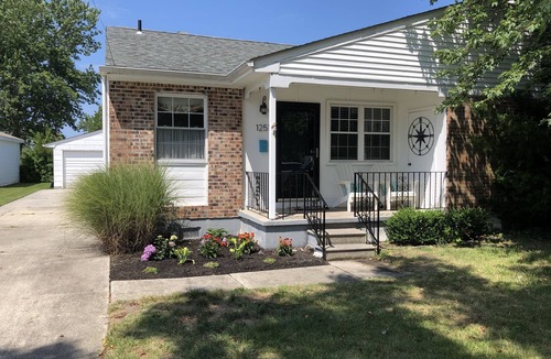 Cape May House | Updated, beachy 3 Bedroom, 2 Bath 7 Blks to Beach!