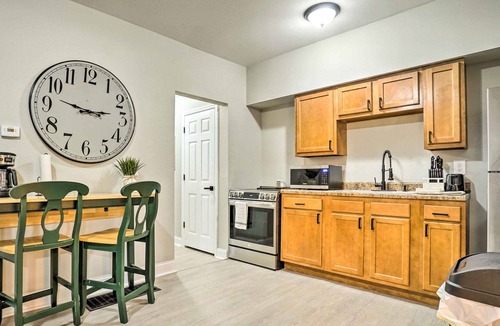 Westerville Apartment | Updated & Chic Uptown Westerville Apartment!