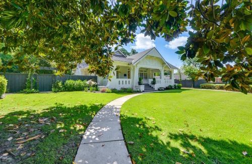 Columbus House | Updated Columbus Home < 3 Mi to Downtown!