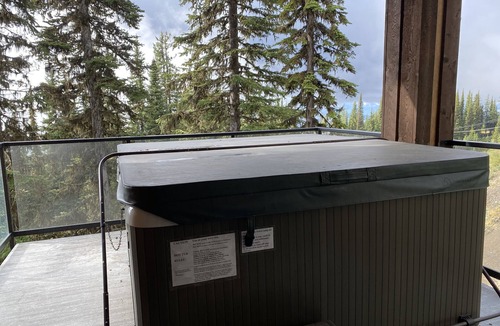 Silver Star Mountain House | Updated house on the Ridge -3 suites, 1 hot tub open for summer, amazing views