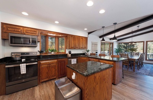 Durango House | Updated Home on 2 Acres - 15 Minutes to Downtown Durango - Huge Deck w/Views