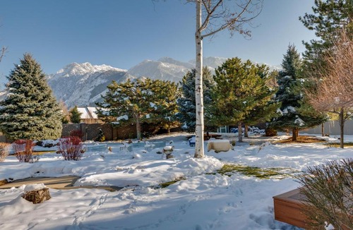 Sandy Apartment | Updated Home w/Mtn Views: 8 Mi to Snowbird Resort