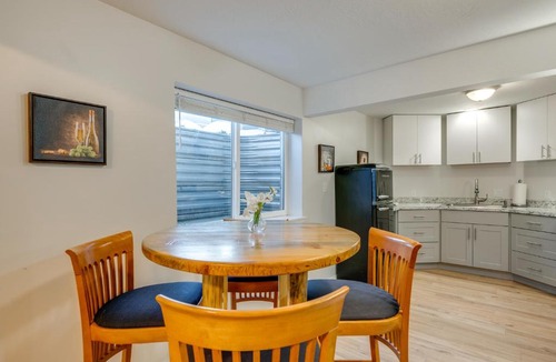 Sandy Apartment | Updated Home w/Mtn Views: 8 Mi to Snowbird Resort