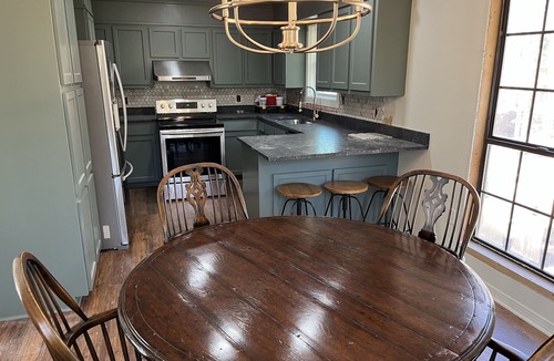 Fairhope Cottage | Updated home with water access and boat lift.