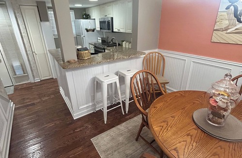 Hilton Head Island Villa | Updated poolside villa, short walk to beach and Coligny Plaza