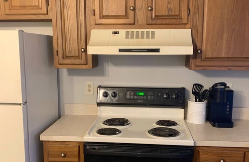 Hershey Apartment | Updated, quiet condo, close to Hershey Med & Hershey Park!