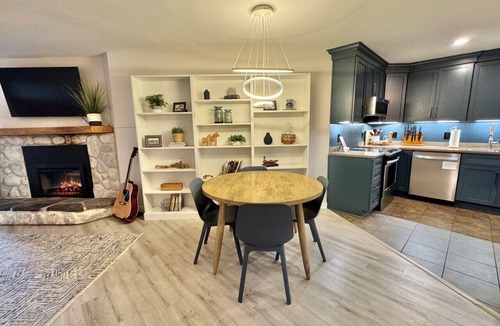 Lutsen Condo | Updated Ski-In/Ski-Out Condo | Hot Tub & Pool