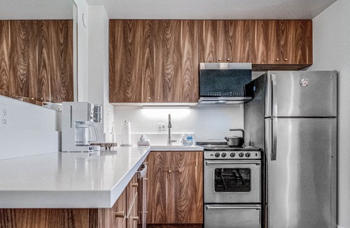 Napili Condo | Updated Studio, AC, steps to beach SPECIAL RATES JULY DUE TO CANCELATION