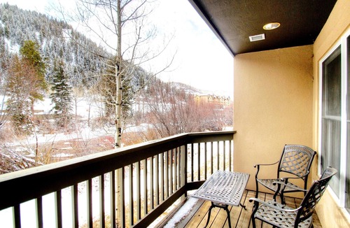 Avon Condo | Updated with a Modern Touch, Hot Tub, on the Eagle River