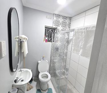 Gaborone Apartment | Upendorest