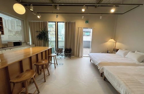 Seocho-dong Hostel | Upflo Hostel
