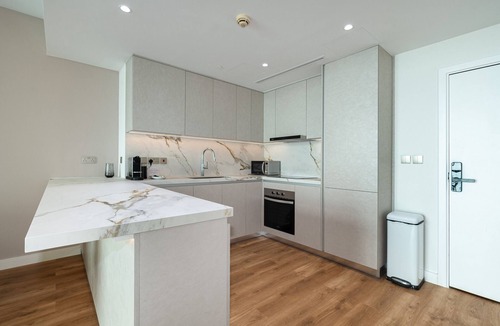 Al Wasl Apartment | Upgraded 1 Bedroom at Liberty House, DIFC