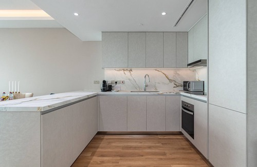 Al Wasl Apartment | Upgraded 1 Bedroom at Liberty House, DIFC