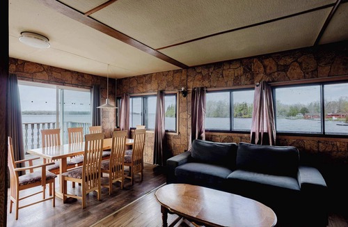 Rosedale Cottage | Upper Boathouse on Balsam Lake #1