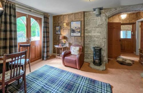 Gatehouse-of-Fleet House | Upper Double Lodge