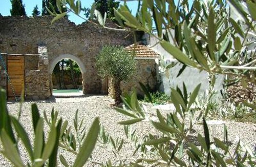 Ferrals-les-Corbieres House | Upper Gite Violet