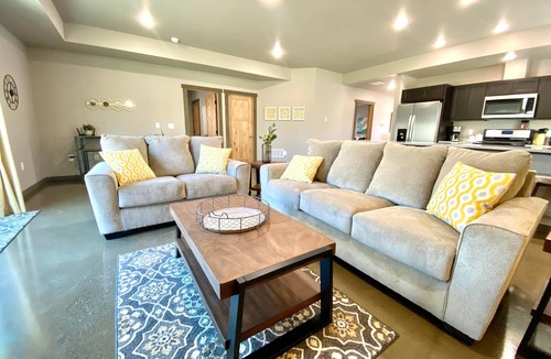 Gateway House | Upper Mesa Villa #2, Glacier Suites - Upper Mesa Villa #2