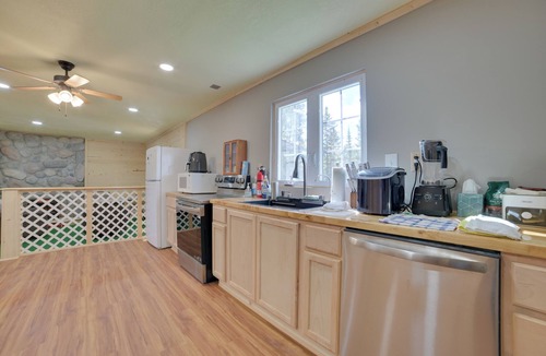 Rudyard Cottage | Upper Peninsula Barndominium on 18 Acres w/Emus