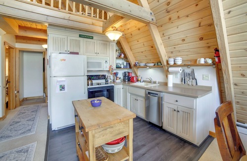 Channing Cabin | Upper Peninsula Lakefront A-Frame Cabin w/Dock