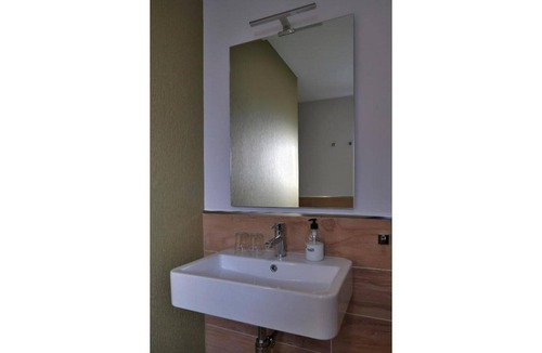 Redondela Apartment | Upper studio. Catapeixe Holiday Apartments.
