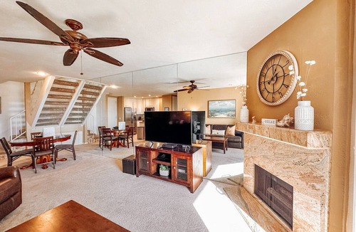 Townsite Condo | Upscale 2 Story Penthouse- Beautiful Tropical garden and ocean views - G322 North Coast Village