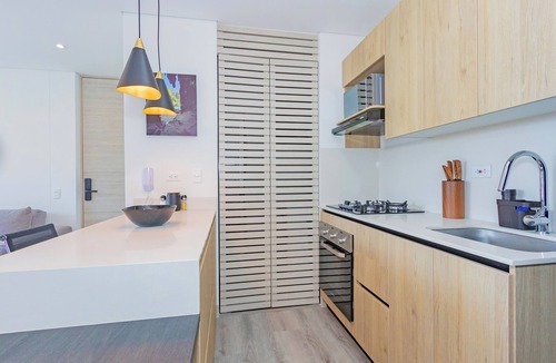 El Poblado Apartment | Upscale 2BR Apartment w/AC in El Poblado, Medellín