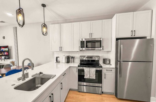 Northern Liberties Apartment | Upscale 2BR | Sleeps 8 | Northern Liberties