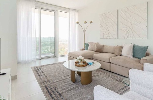 Bur Dubai Apartment | Upscale 2BR w/ Dubai Frame Views - Near Metro!