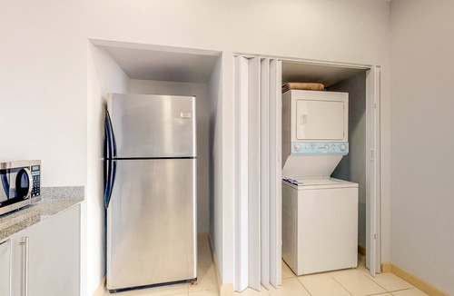 Barrio Santa Lucia Apartment | Upscale, Modern Condo with Ocean Views, Shared Pool, and WiFI