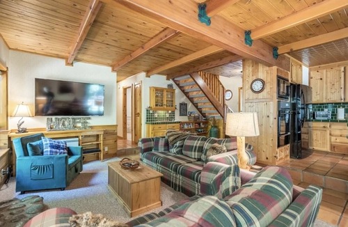 Shingletown Cabin | Upscale Mountain Retreat 9 Miles to Lassen National Park EV Charging