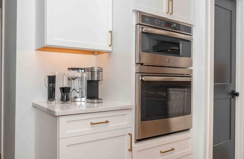 Over-the-Rhine House | Upscale OTR Stay | Iconic Besuden House