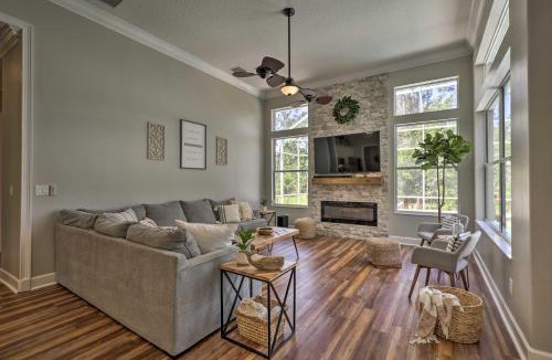 Indian Trails House | Upscale Palm Coast Home w/Pool: 7 Mi to Beaches!