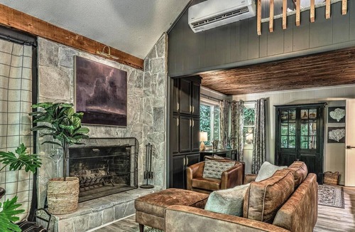 Andrews Cabin | Upscale Private Forest Cabin Near Nantahala RVR w/Deck, WiFi & More! Discounts!