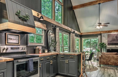 Andrews Cabin | Upscale Private Forest Cabin Near Nantahala RVR w/Deck, WiFi & More! Discounts!
