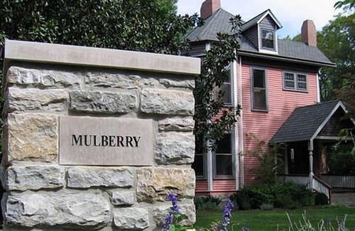 Green Hills Cottage | Upscale Private Guest Cottage in the Heart of Nashville