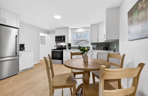 North Canton Apartment | Upscale & Serene | Patio | Garage