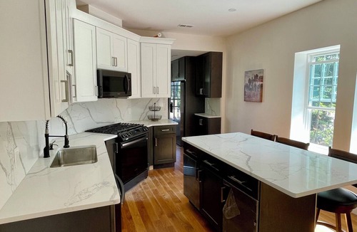 Dudley Square Apartment | Upscale Unit 3 at Perrin Place