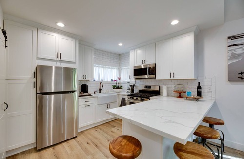 Whittier Apartment | Upscale Whittier Hills Gem: 17 Mi to Disneyland!