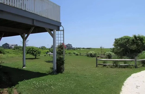 Madaket House | Upside down style house with spectacular ocean views