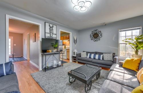 Enderly Park House | Uptown Charlotte Townhome w/Patio & Yard!