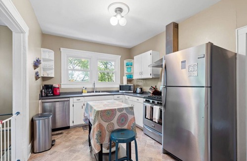 North Chattanooga House | Uptown Cottage- downtown Chattanooga